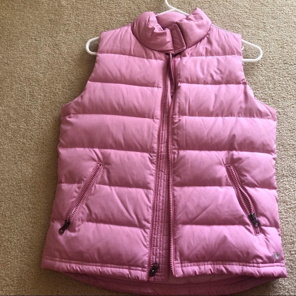 American Eagle pink puffer vest size small